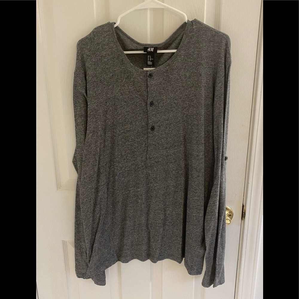 H&M grey men’s Henley